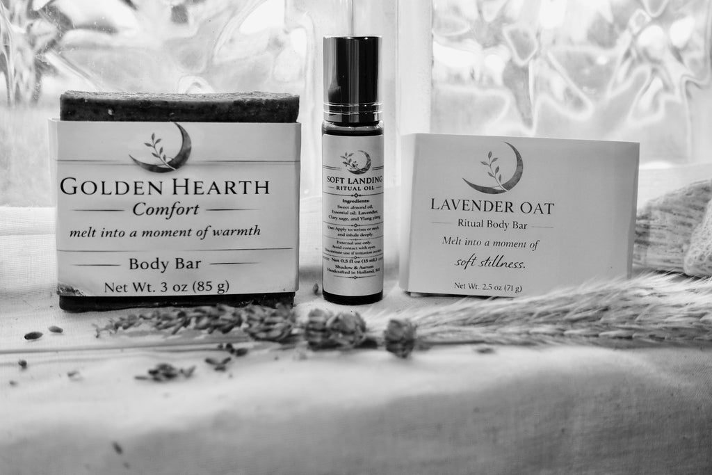 Honey, Oat, Milk Bar • Nourishing for Dry Sensitive Skin • Gentle Exfoliating • Golden Hearth Ritual