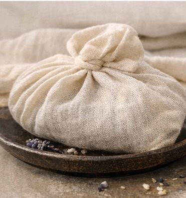 Herbal Compress Wrap | Lavender, Chamomile, Eucalyptus, Peppermint Aromatherapy Ritual